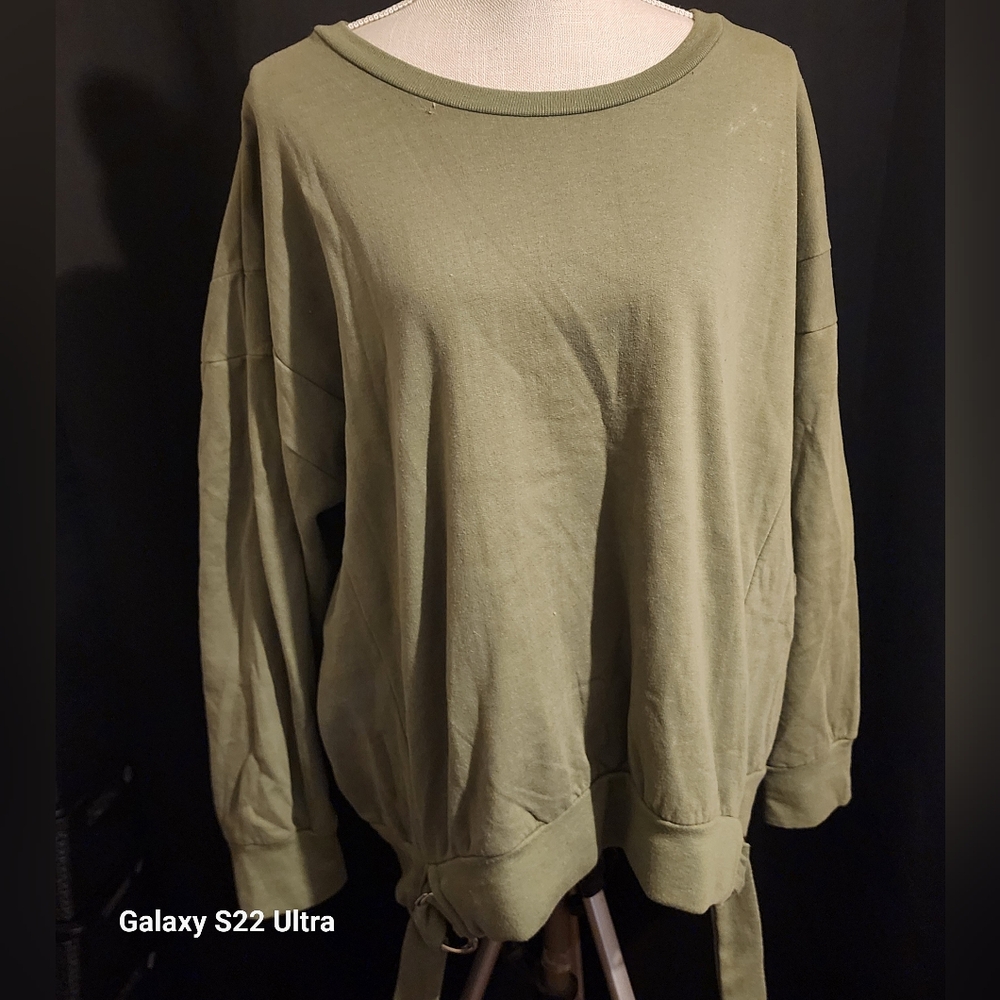 Jolie & Joy Green 2X Pullover Sweatshirt Buckle Accent